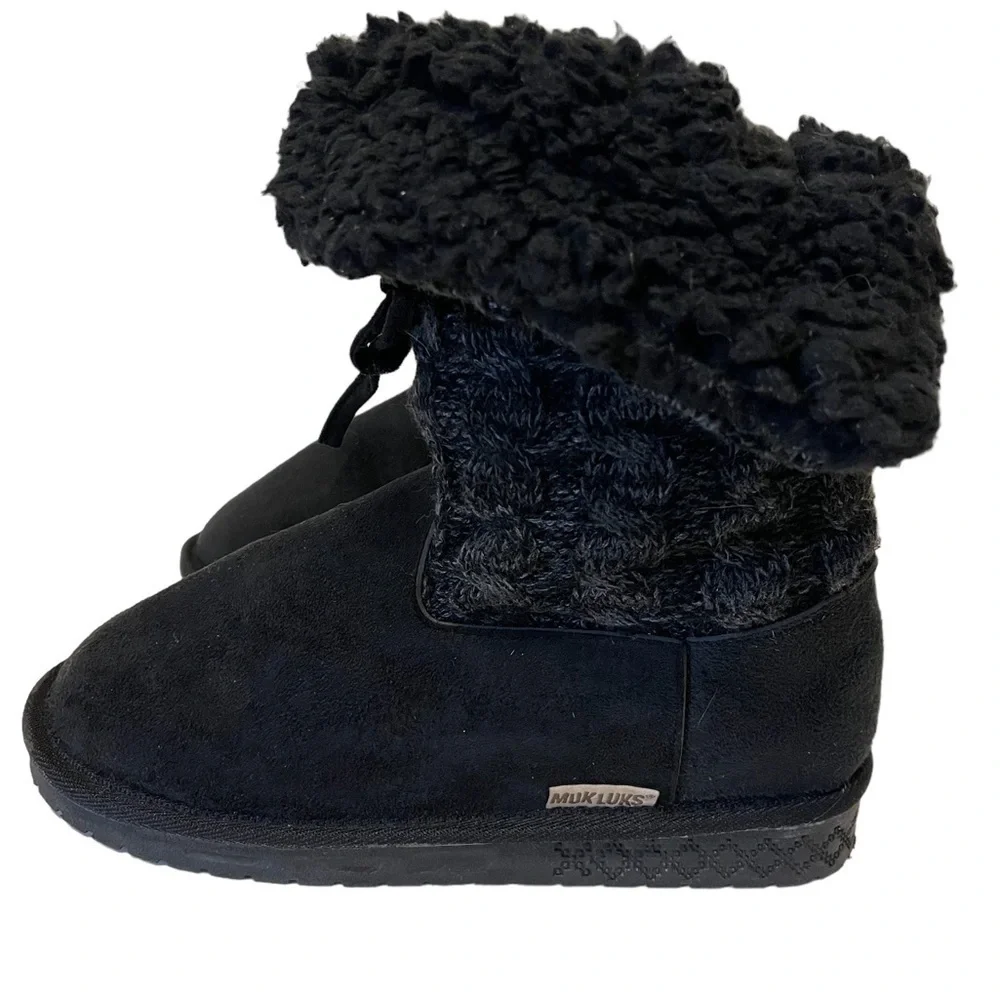 Women’s MUK LUKS Black Fold Over Sherpa Lined Cable Knit Boots - Picture 3 of 6